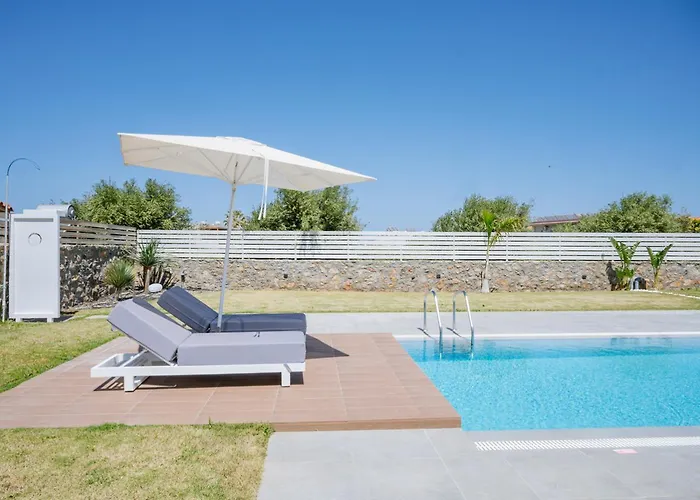 Sardines Luxury Villas